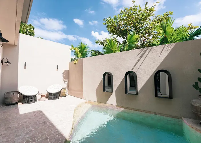 Stunning 3br Pool Hampton Iii In Pererenan Villa *