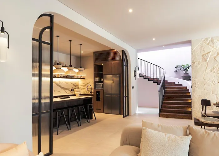 Villa Stunning 3br Pool Hampton Iii In Pererenan Canggu